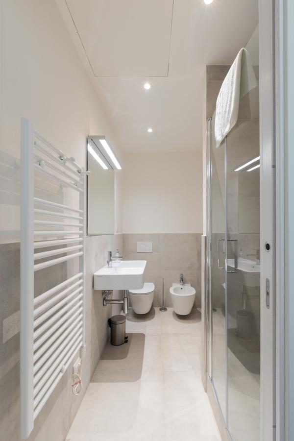 Апартаменты Mudiva -Train Station Modern 1 Bdr Flat 1St Floor Флоренция Экстерьер фото